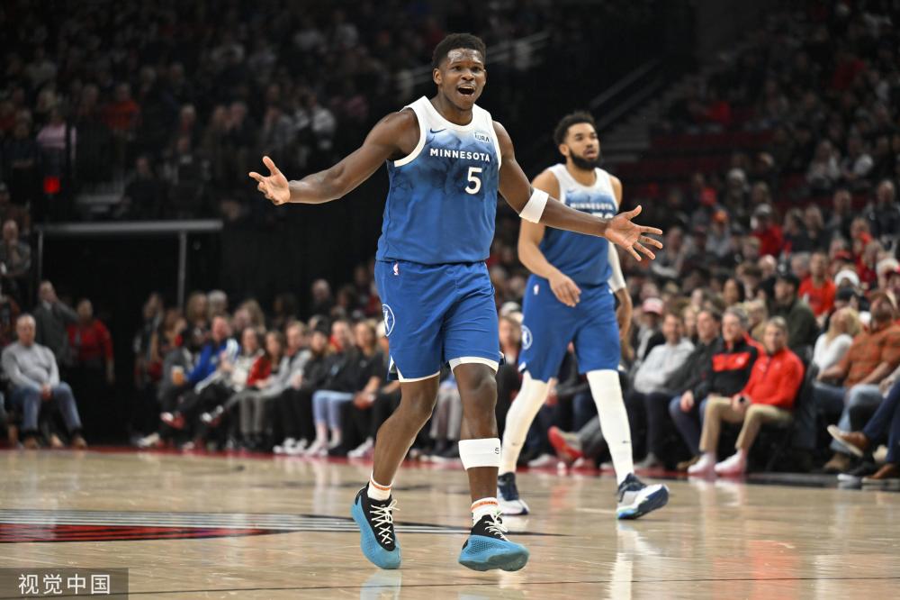 先拔头筹 先拔头筹